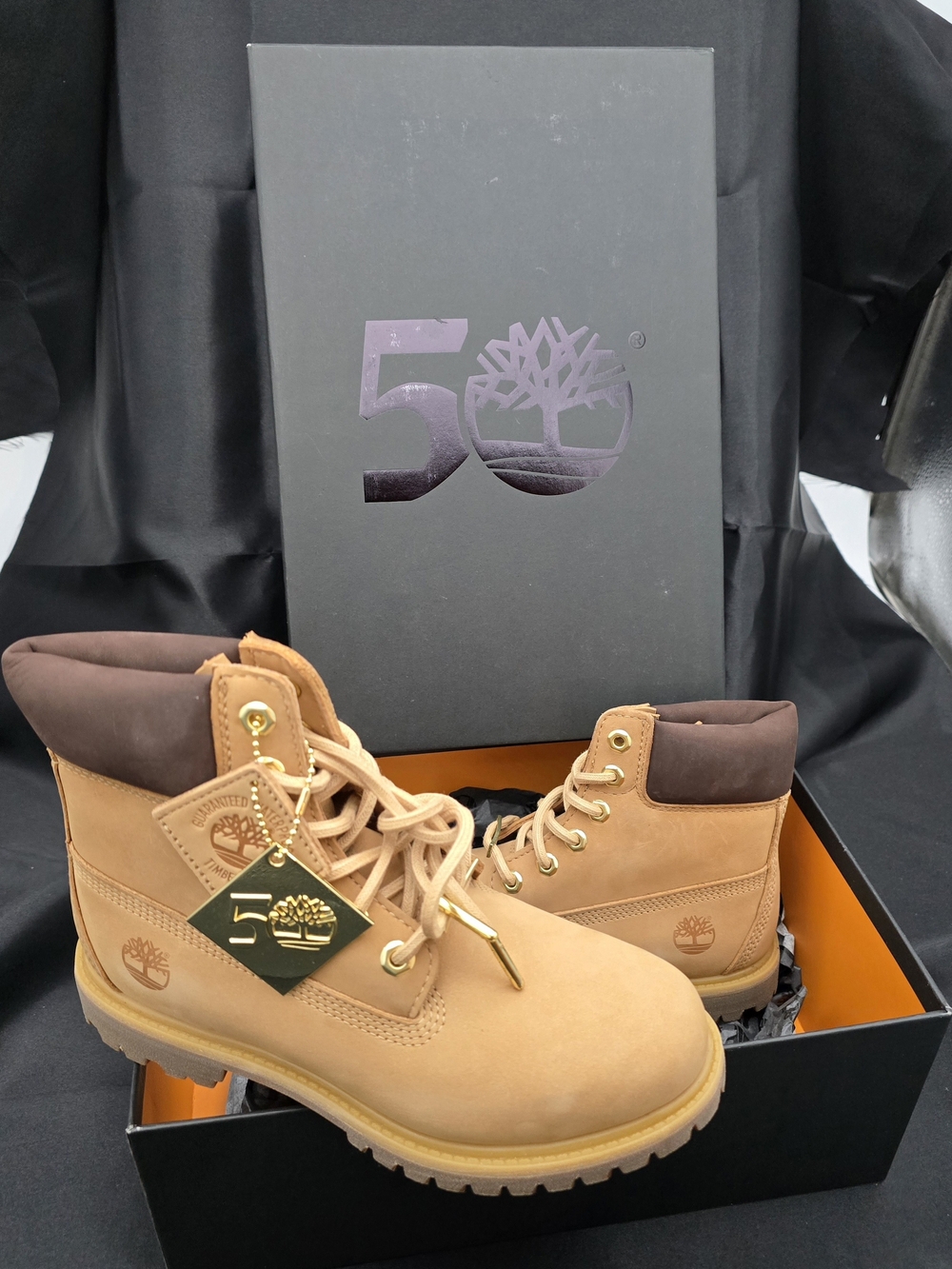 Timberland 50th Anniversary Light Beige Premium Work Boots w/ Brown Collar Sz 7